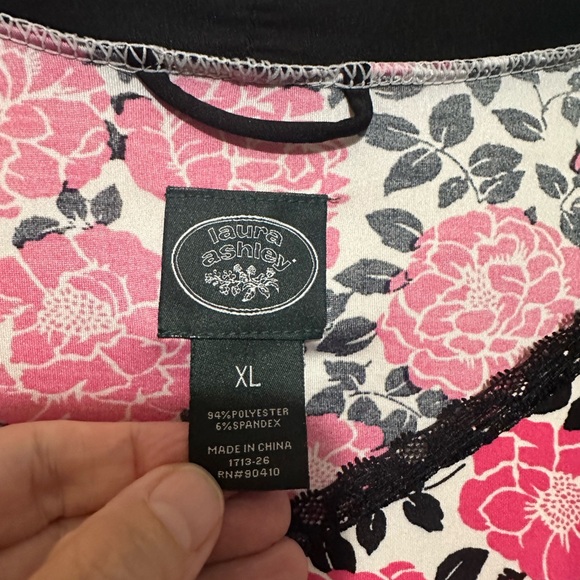 Vintage Laura Ashley Floral Lingerie Set - Half Robe & Chemise, Size XL - Picture 6 of 7